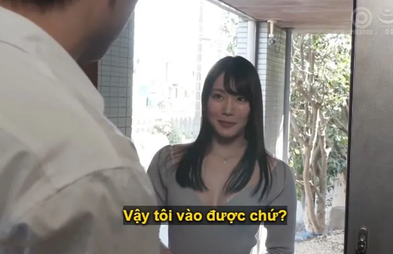 Chàng trai giàu có bị cô em xinh đẹp ở nhà gần đó, đã có chồng mới dọn về, dụ dỗ quan hệ.